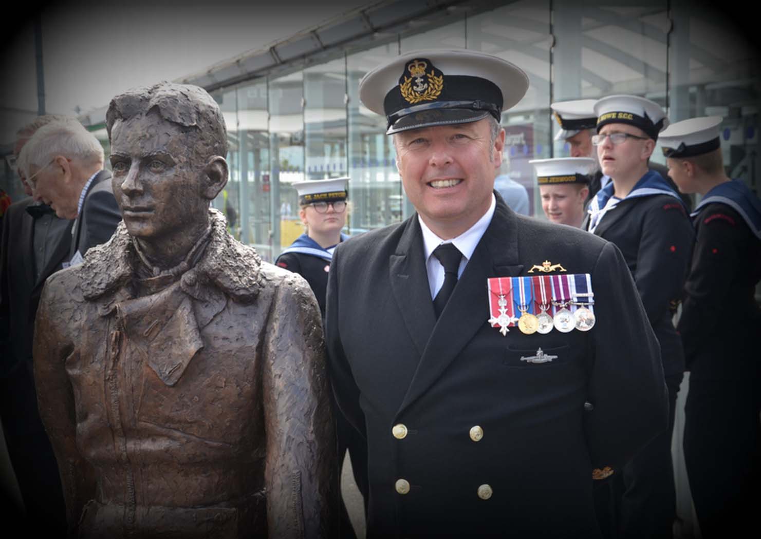 Legendary naval pilot immortalised at Edinburgh Airport | Royal Navy