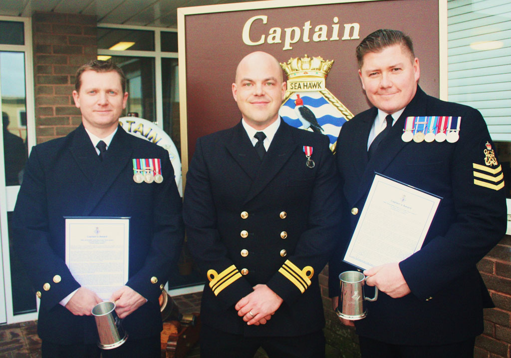 Seahawk field gun trainers awarded captain's prize | Royal Navy